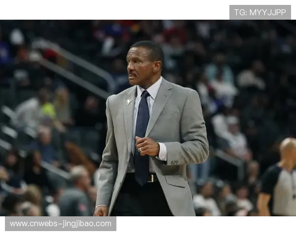 戴蒙德-德希尔茨右脚踝受伤缺席训练营，阳光队伤病隐患浮现